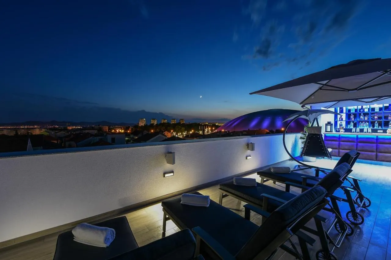 בית הארחה זאדאר Luxury Rooms Lavie