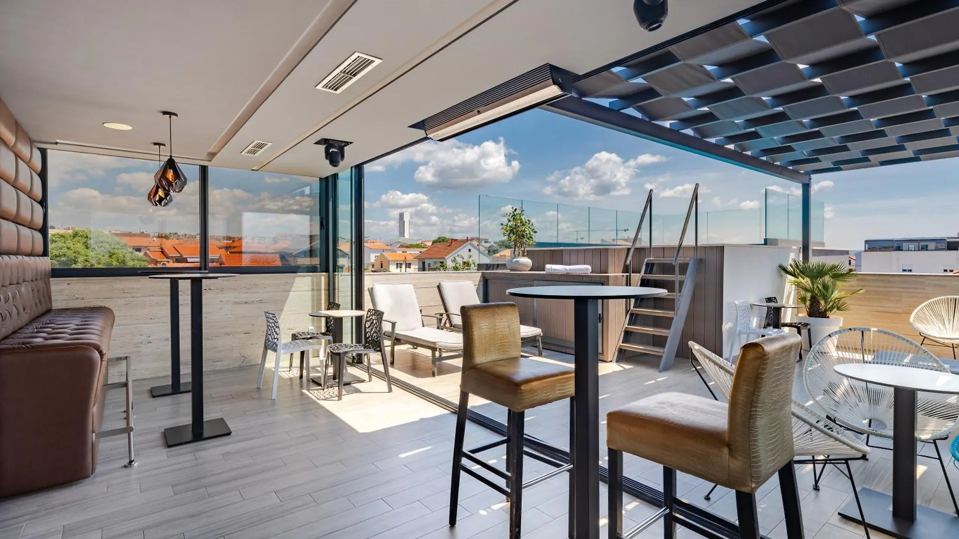 זאדאר Luxury Rooms Lavie בית הארחה